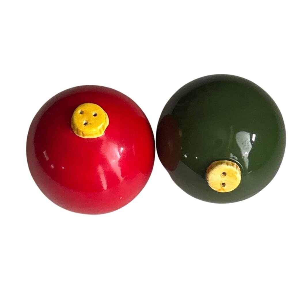 Vtg Block Ceramic Christmas Ornament Ball Salt & Pepper Shakers Red & Green